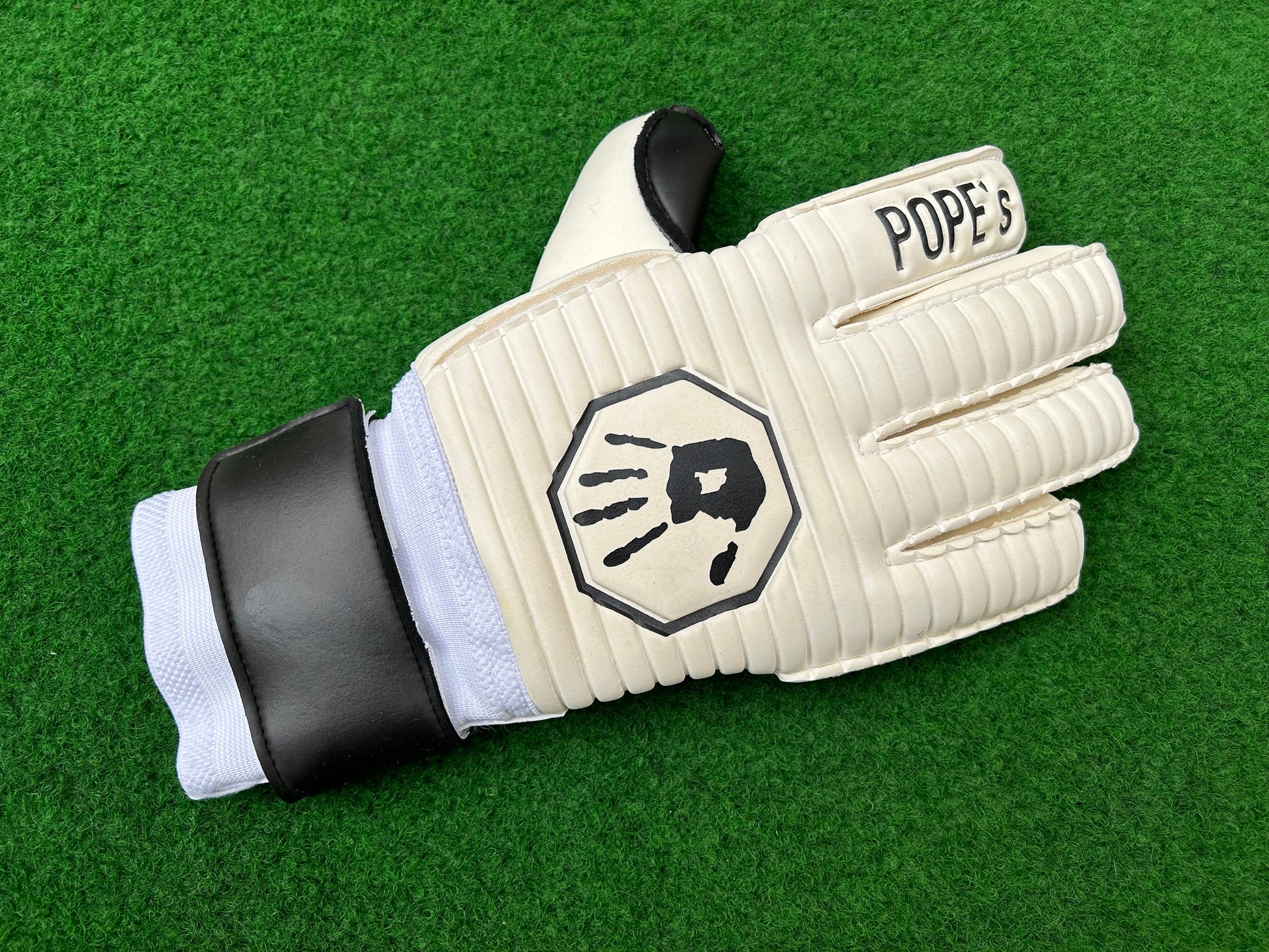 popes handschuhe test Torwarthandschuh Profisondermodell Captor #CleanProtect – POPE's